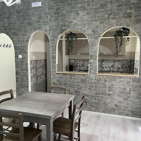 Апартаменты Tommy House Катания Экстерьер фото